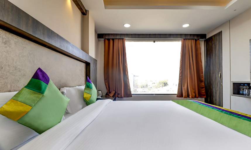 Bedroom 2, Hotel Bikalal, Bikaner