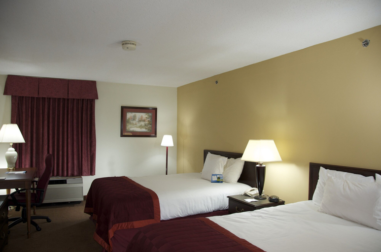 Bedroom 4, Baymont by Wyndham Mason, Warren