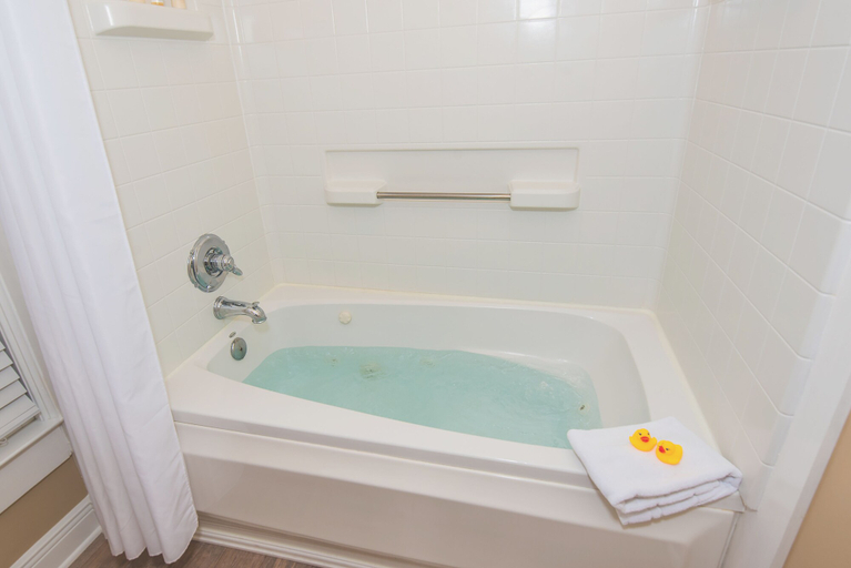 Bathroom 4, 44 Spanish Street Inn - Adults Only, Saint Johns