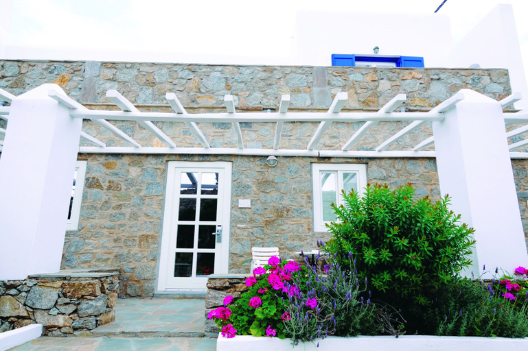 Exterior & Views 2, Kamari Hotel, South Aegean