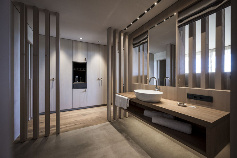 Bathroom 5, ADLER Sicilia, Agrigento