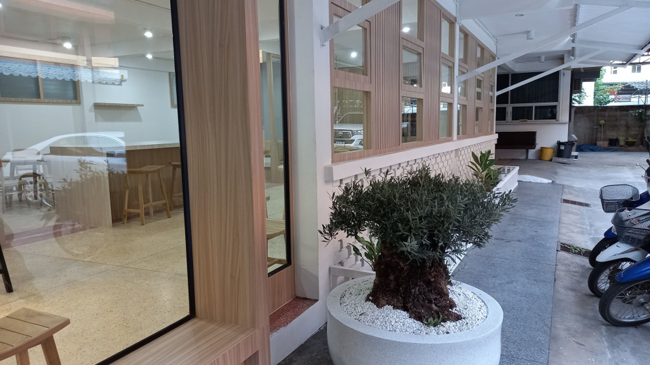 Exterior & Views 2, Sataya Apartment, Muang Maha Sarakam