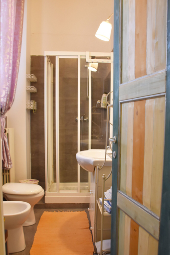 Bathroom 5, B&B Via Roma, Milano