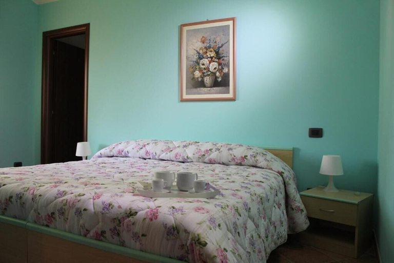Bedroom 3, Il Sottosopra B&B, Rome
