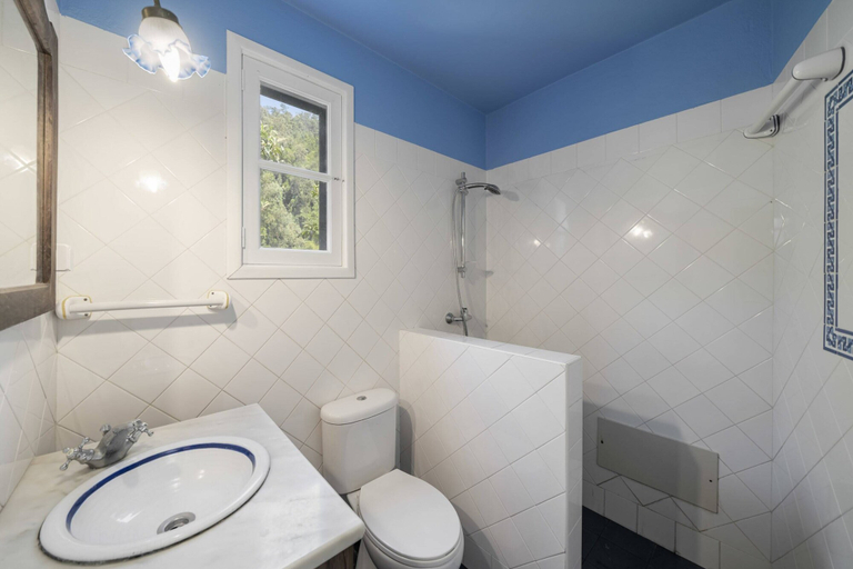 Bathroom 4, In Laurissilva Forest, Casa do Lanço -carvalho, São Vicente