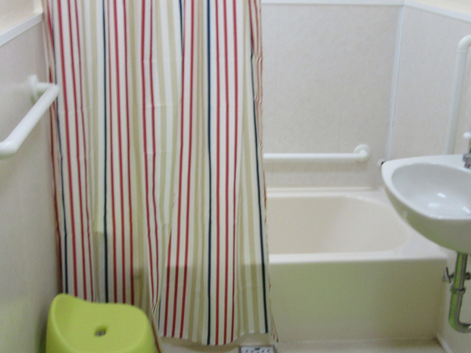Bathroom 3, Guest House HEAD, Yomitan