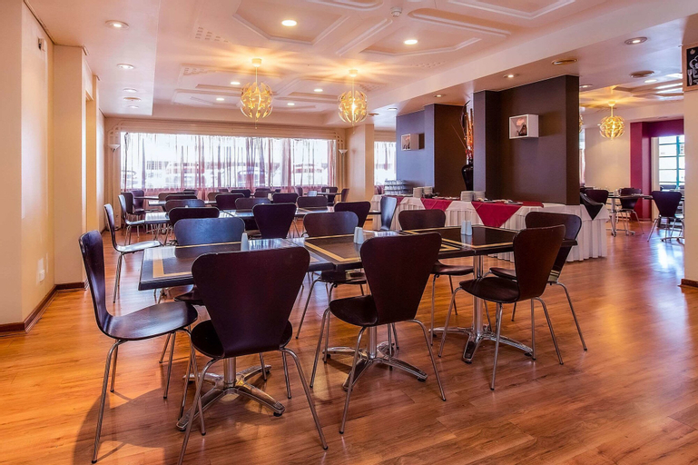 Food & Drinks 5, Quality Hotel Ambassador Perth, Perth