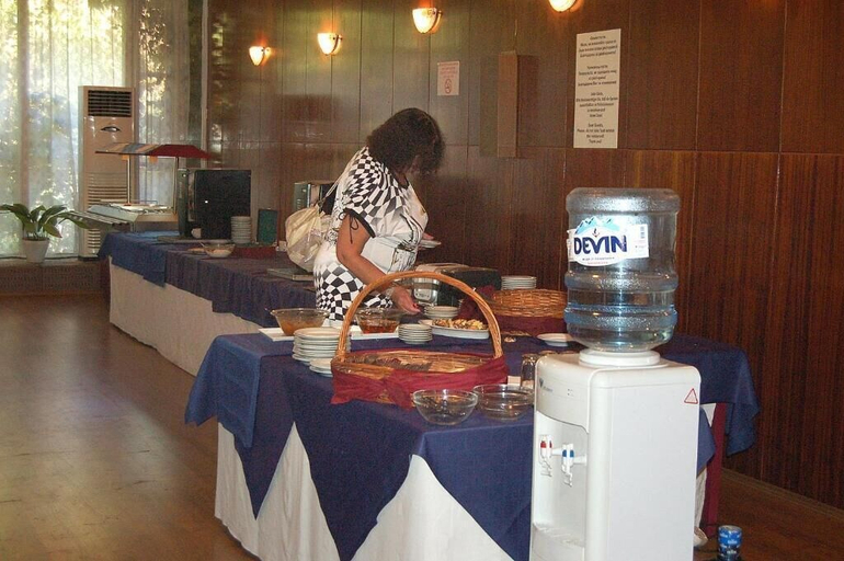 Food & Drinks, IHS''Frederik Joliot-Curie'', Varna
