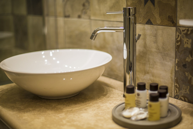 Bathroom 5, Trastevere Royal Suite, Rome