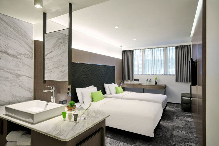 Bedroom 2, Hotel Ease Tsuen Wan, New Territories