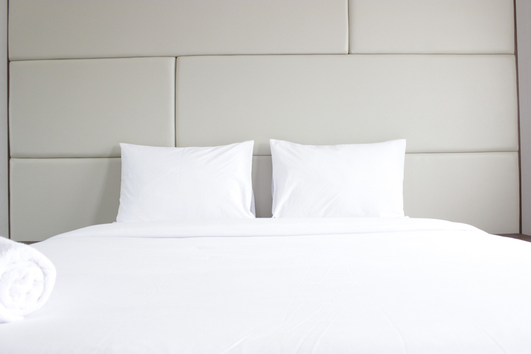 Charm Studio Deluxe Apartment at Galeri Ciumbuleuit 2 near UNPAR By Travelio, Bandung