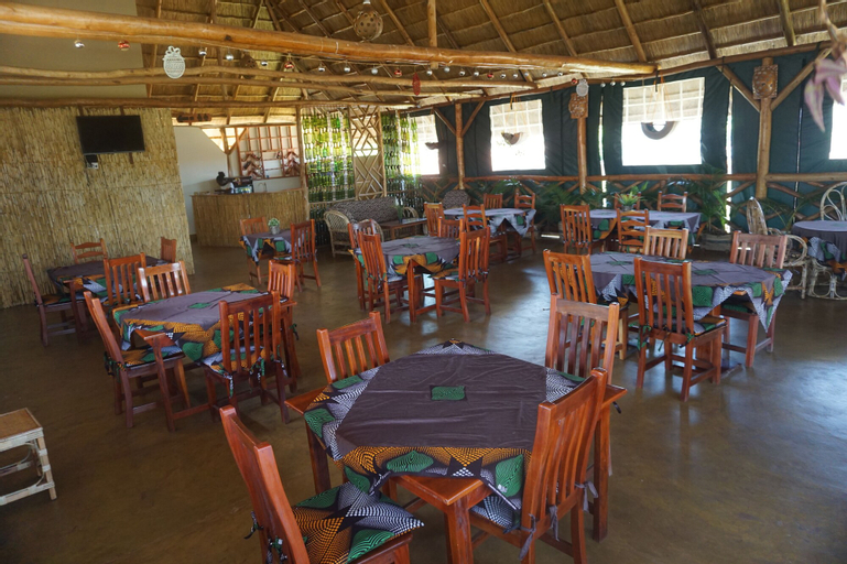 Food & Drinks 5, African Roots Gulu, Gulu