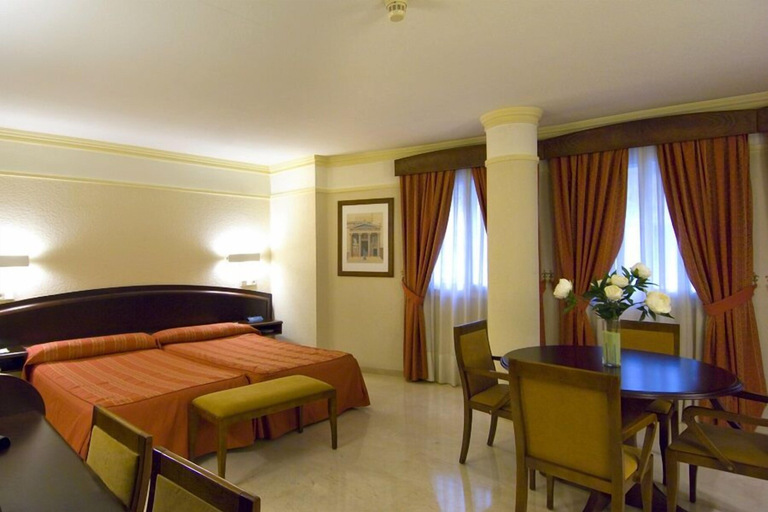 Bedroom 3, Europa Hotel, Albacete