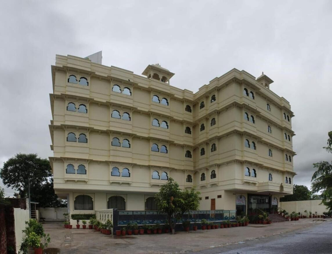Exterior & Views 2, The Byke Riddhi Inn, Udaipur