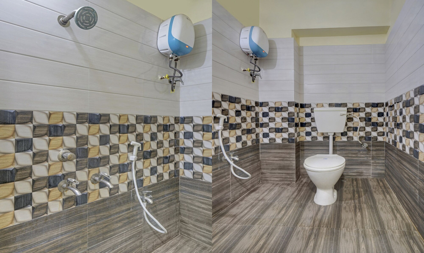 Bathroom 3, Itsy Hotels Galaxy Park, Ranga Reddy