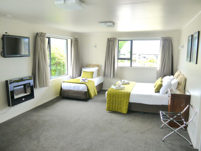 Bedroom 2, The Terrace, Westland