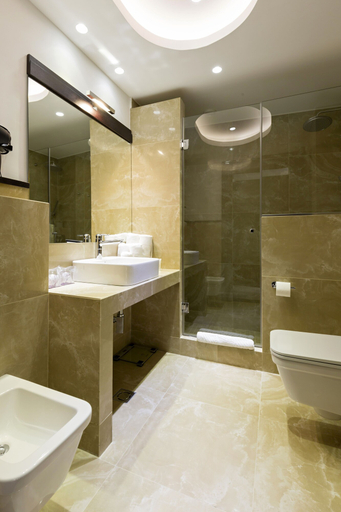 Bathroom 4, Constantine the Great, Belgrade