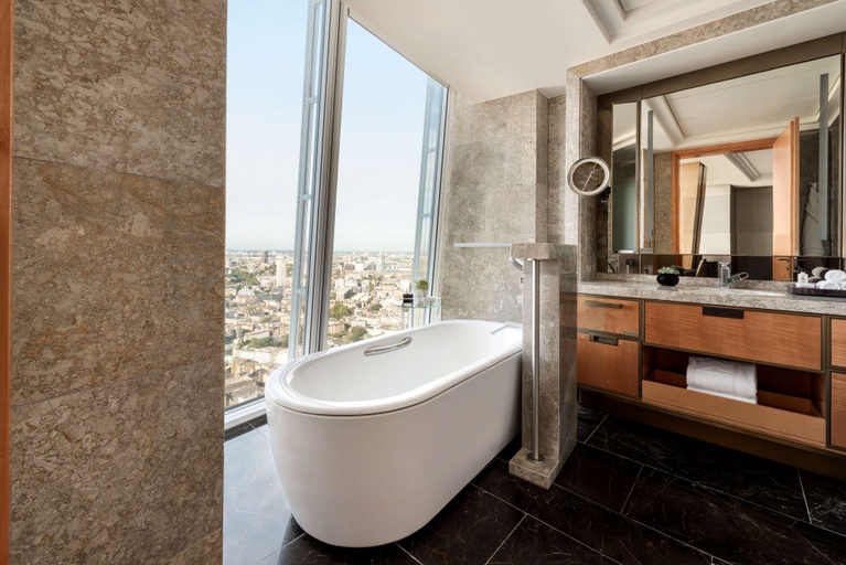 Bathroom 5, Shangri-La The Shard London, London