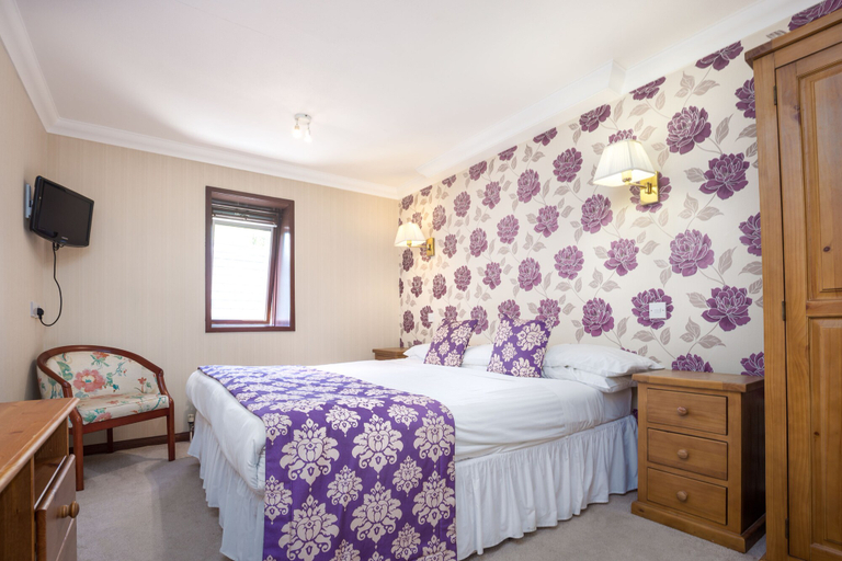 Bedroom 3, Belvilla Inverness Craigmonie Hotel, Highland