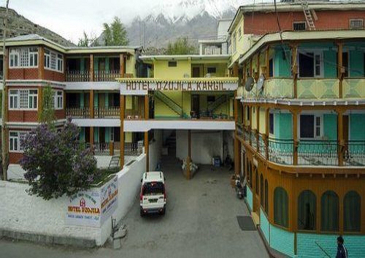 Hotel D'Zojila - Kargil, Kargil