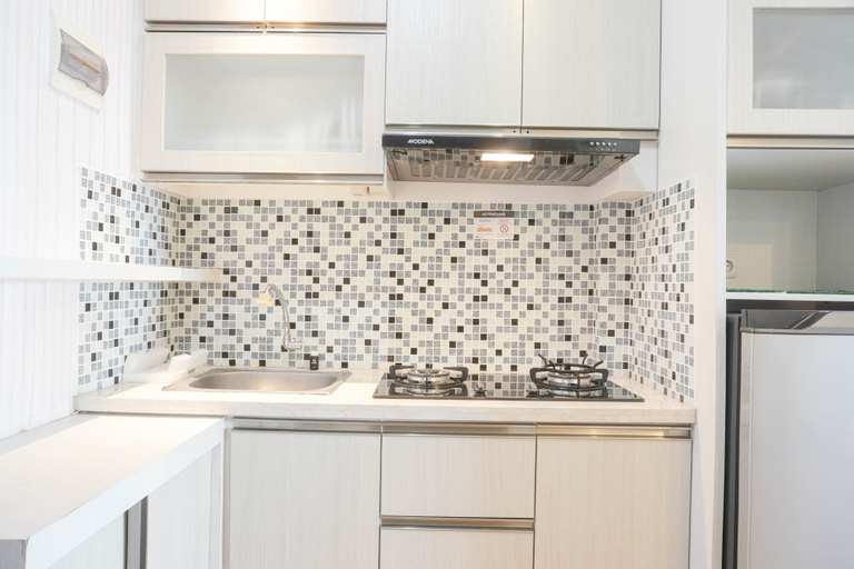 Others 4, Homey and Comfy 1BR at Northland Ancol Apartment By Travelio, North Jakarta