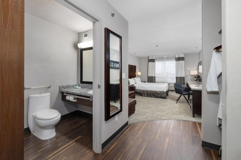 Bathroom 4, Home Inn & Suites Yorkton, Division No. 9