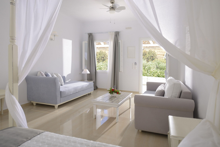 Bedroom 4, Kamari Hotel, South Aegean