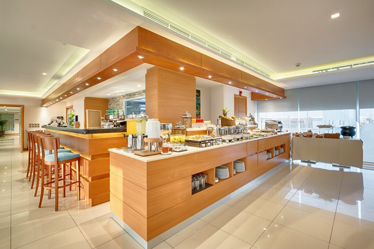 Food & Drinks 5, Spectrums Al Salamah Jeddah, Jeddah