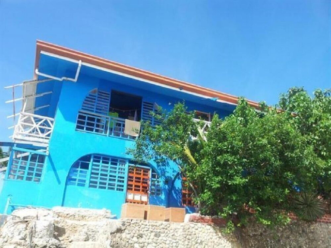 Exterior & Views, Anthonys Beach Resort, Moalboal