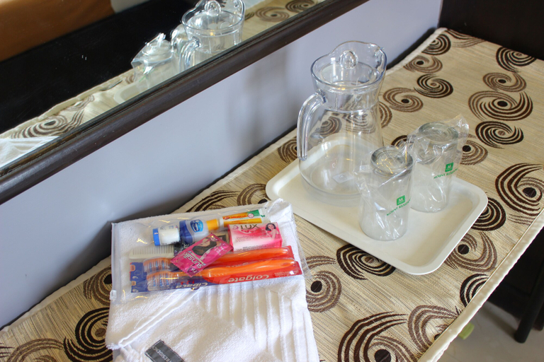 Food & Drinks 5, Mount Residency, Chennai