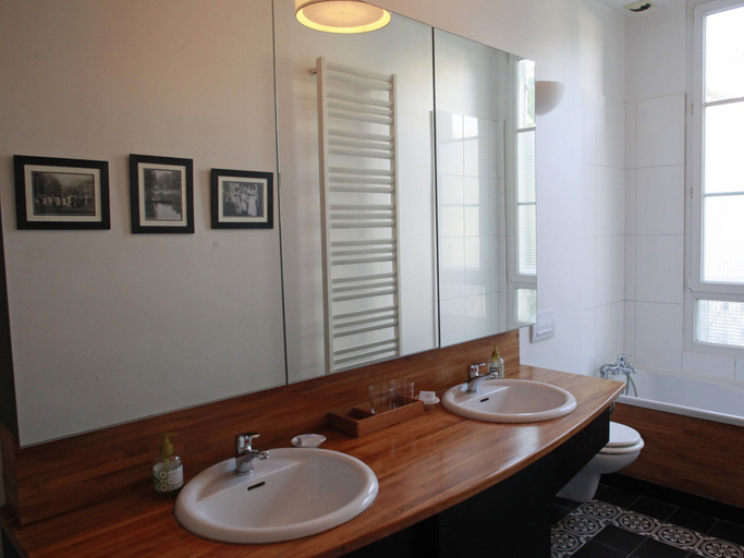 Bathroom 5, Les Chambres de Mathilde, Maine-et-Loire