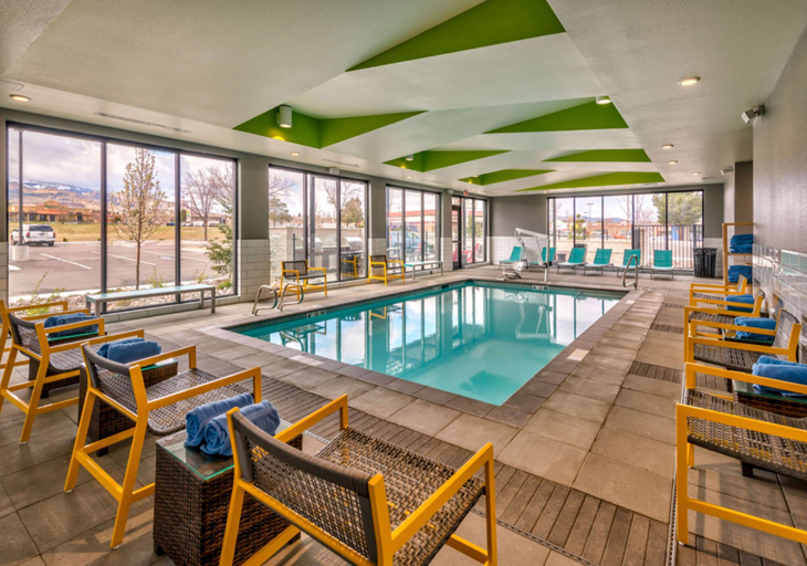 Sport & Beauty 5, Home2 Suites by Hilton Reno, Washoe