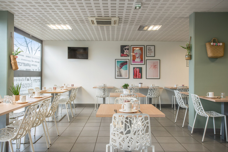 Food & Drinks 5, Appart'City Classic Nîmes Centre, Gard