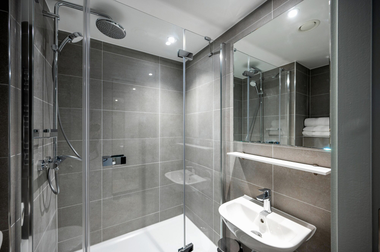 Bathroom 4, Staycity Aparthotels, Dublin, Tivoli, Dublin
