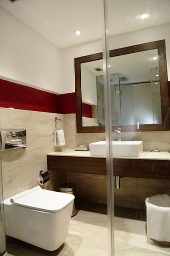 Bathroom 5, Fortune Sector 27, Noida - Member ITC Hotels' Group, Gautam Buddha Nagar