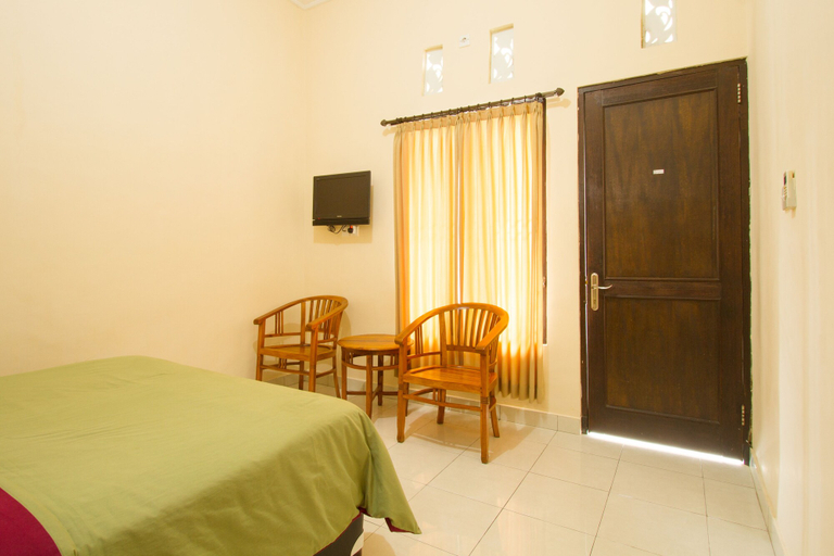 Bedroom 3, Seminyak Point Guest House, Badung