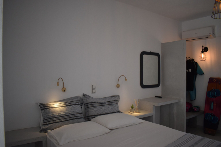 Bedroom 5, Diamantis Studios, South Aegean