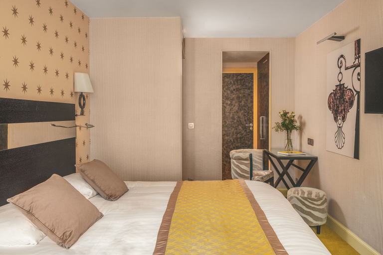 Bedroom 3, Hotel Le Petit Paris, Paris