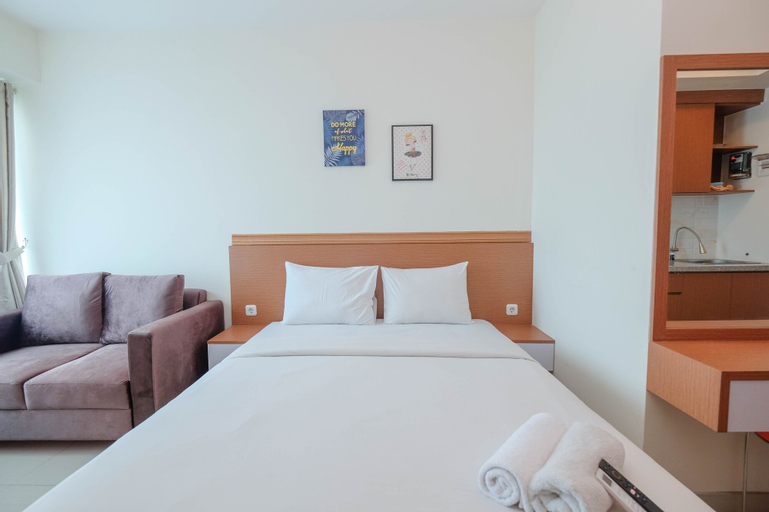 Comfort Living Studio At Grand Kamala Lagoon Apartment, Bekasi