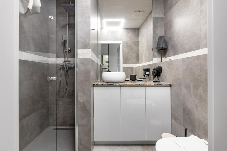Bathroom 3, Varsovia Comfort, Warsaw