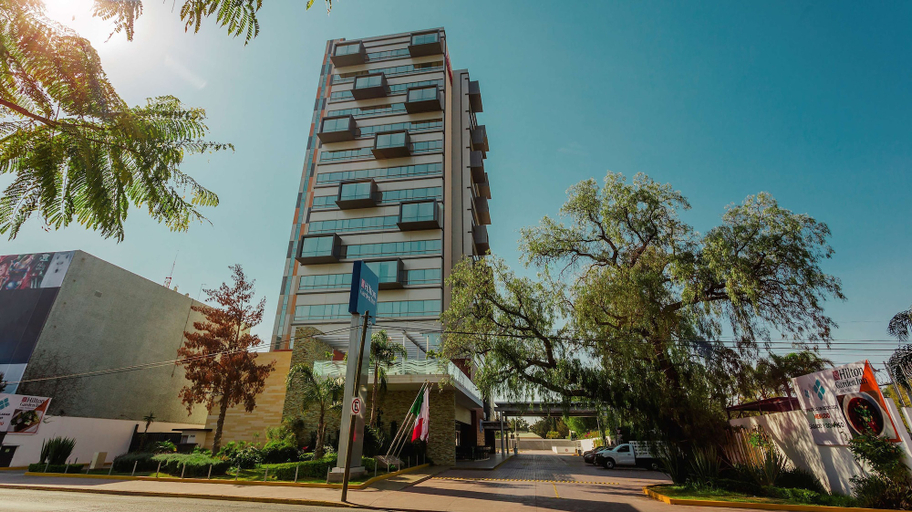 Exterior & Views, Hilton Garden Inn Leon, León