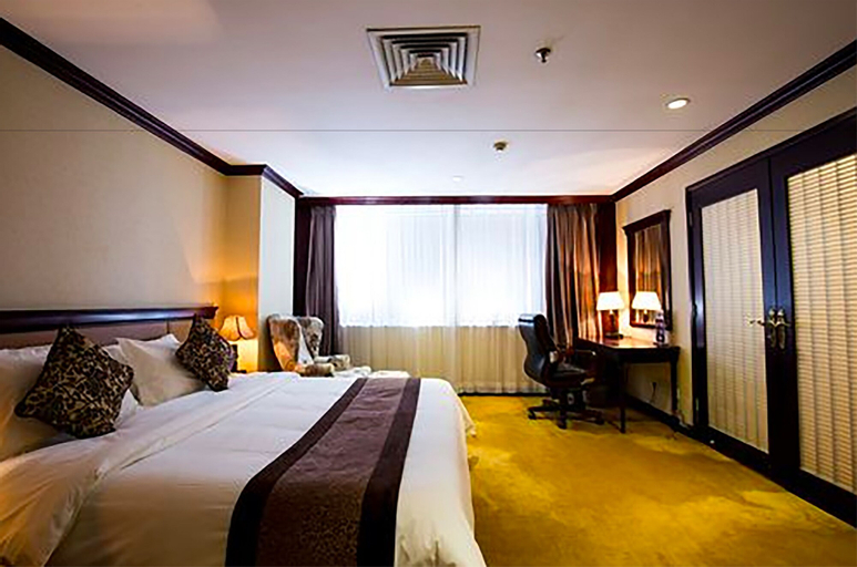 Bedroom 27