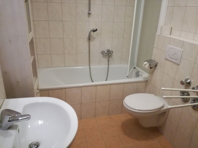 Bathroom, Ferienwohnung Himler, Schwaz