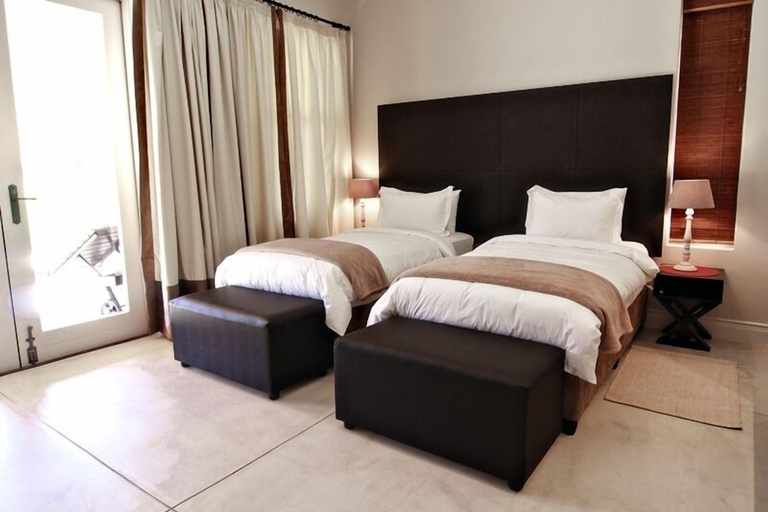 Bedroom 4, Gaikou Lodge, Overberg