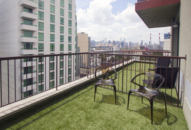 Others 5, Hotel Vetiver, New York