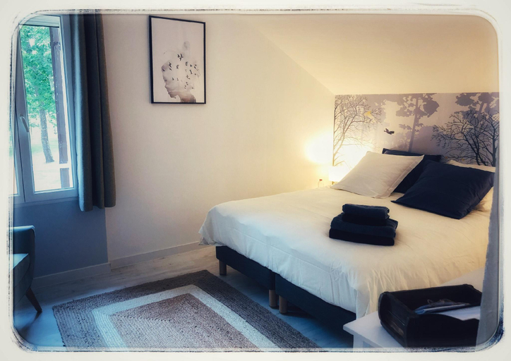 Bedroom 3, Au Clair Des Landes, Landes