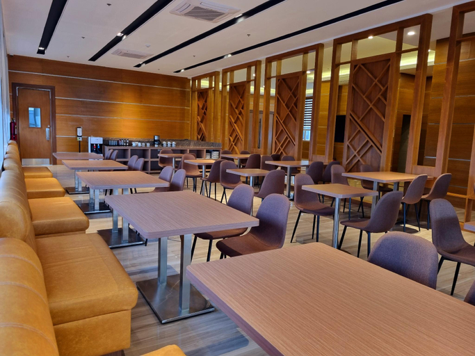 Food & Drinks 4, ALVEA HOTEL, Puerto Princesa City