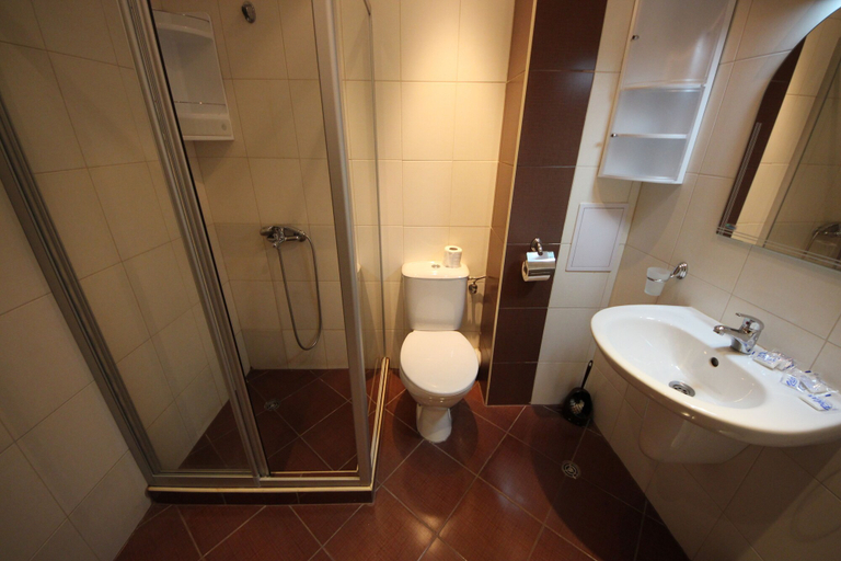 Bathroom 4, Menada Sunny Beach Plaza Apartments, Nesebar