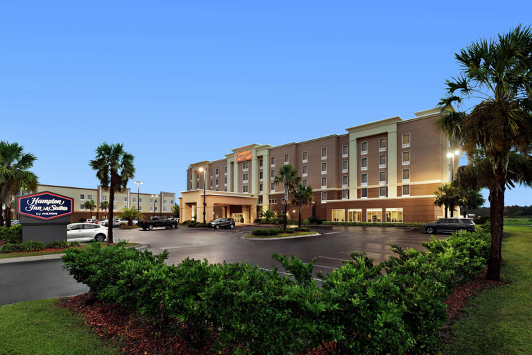Exterior & Views 2, Hampton Inn & Suites Brunswick, Glynn