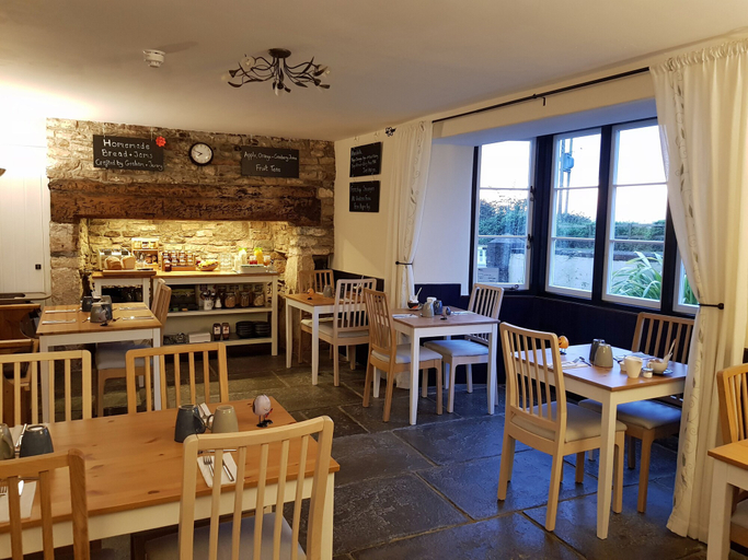 Food & Drinks 5, Old Manor House B&B, Somerset